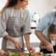 beneficios de cocinar en familia